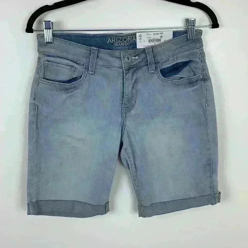 🆕NWT Arizona Jean Company Bermuda shorts